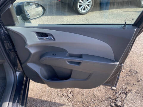 2015 Chevrolet Sonic LTZ Auto