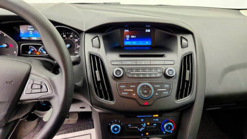 2016 Ford Focus S