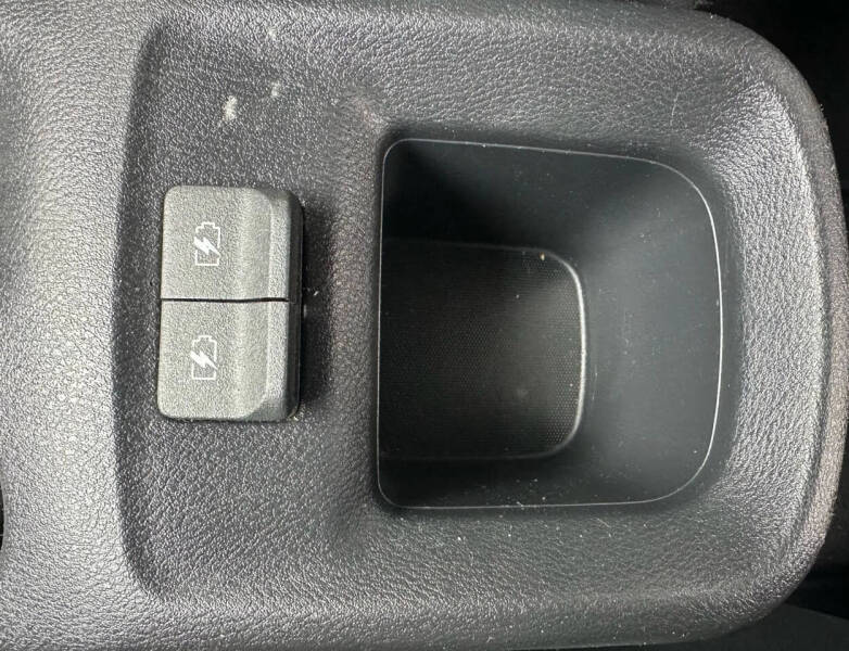 2020 Nissan Versa SV