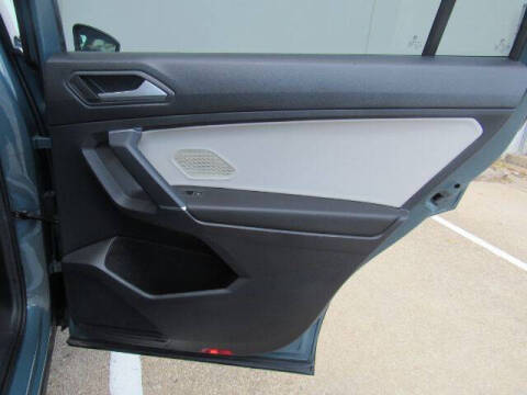 2020 Volkswagen Tiguan SE R-Line Black