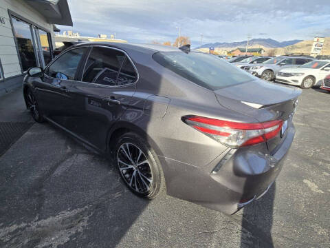 2019 Toyota Camry SE