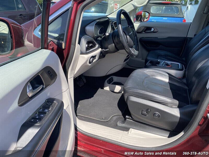 2021 Chrysler Pacifica Touring L
