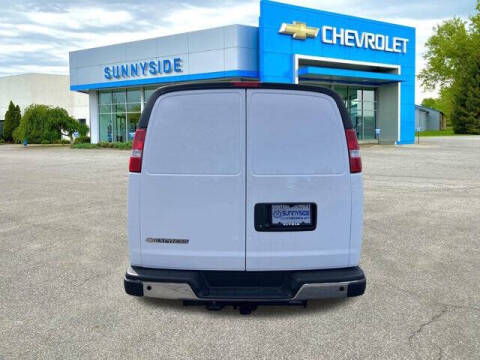 2024 Chevrolet Express 3500