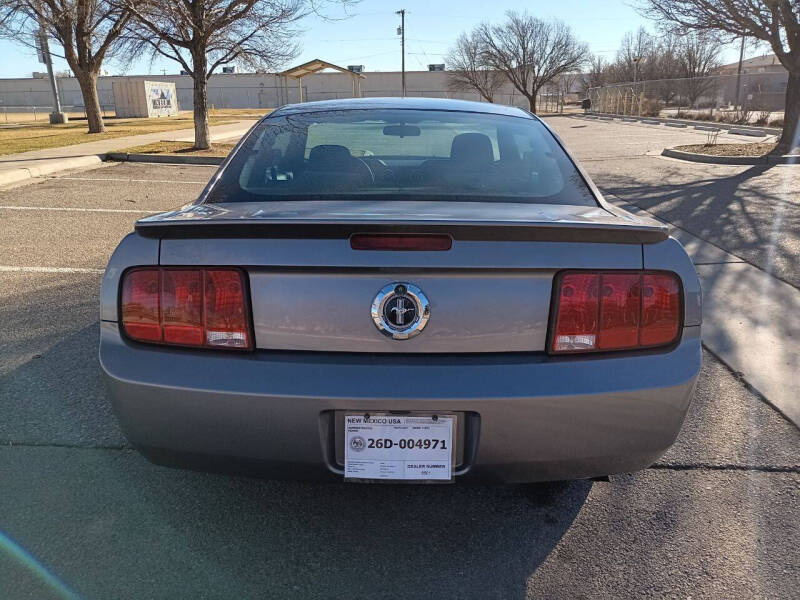 2007 Ford Mustang V6 Deluxe