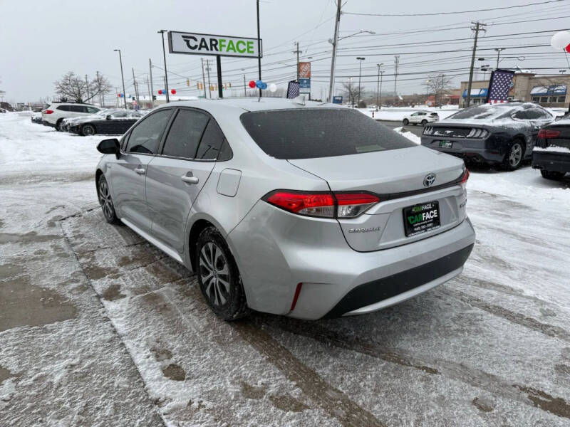 2020 Toyota Corolla Hybrid LE