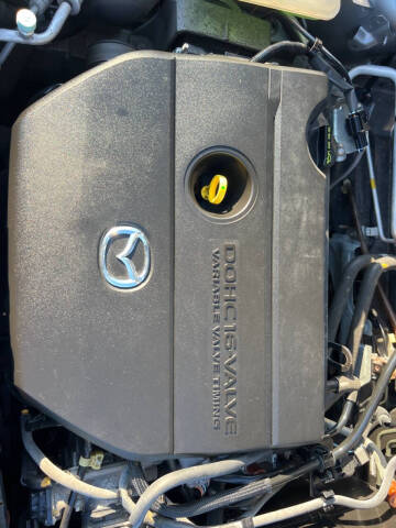 2013 Mazda MAZDA3 i SV