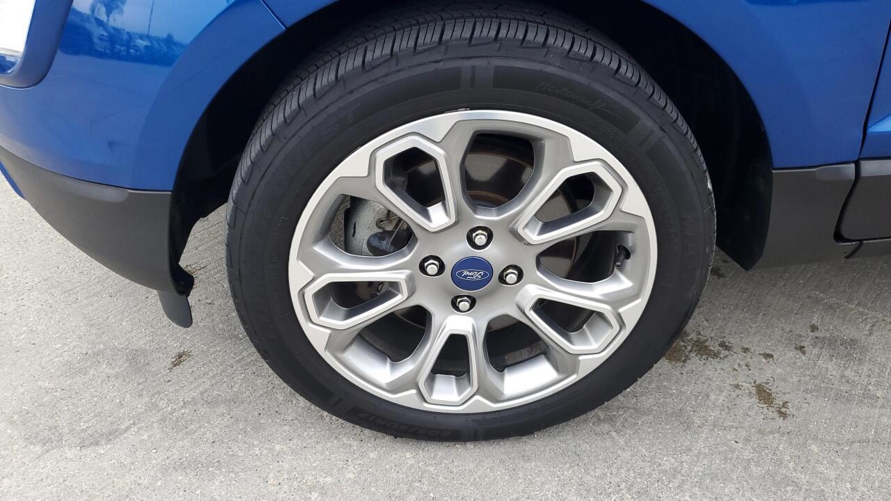 2018 Ford EcoSport Titanium 4dr Crossover 8