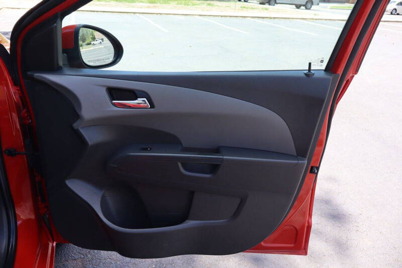 2012 Chevrolet Sonic LT