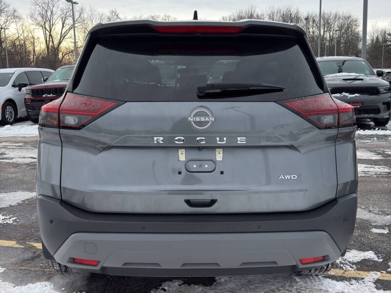 2023 Nissan Rogue S