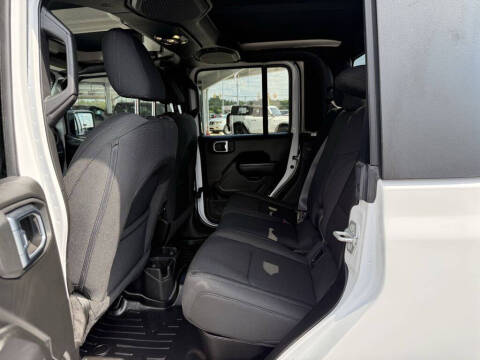 2023 Jeep Gladiator Sport S