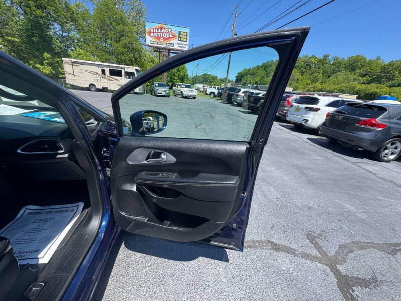 2018 Chrysler Pacifica Touring L