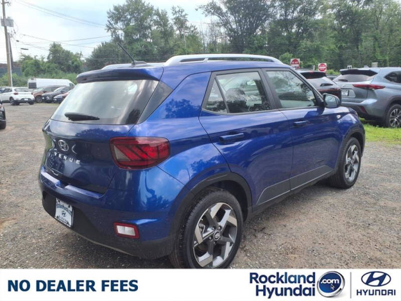 2024 Hyundai Venue Limited