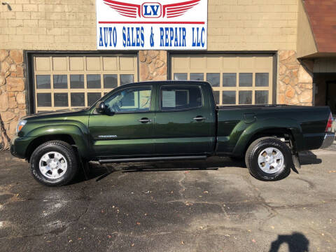 2014 Toyota Tacoma for sale at LV Auto Sales & Repair, LLC in Yakima WA