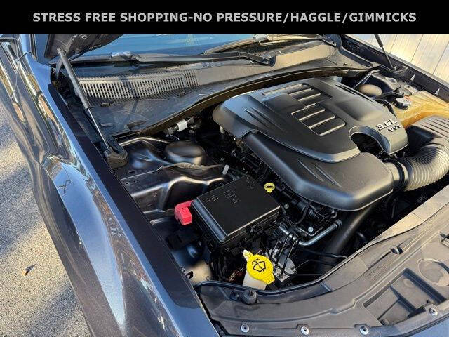 2016 Chrysler 300 C Platinum