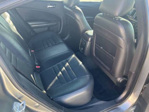 2012 Dodge Charger SE