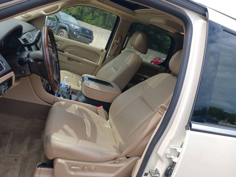 2013 Cadillac Escalade Premium