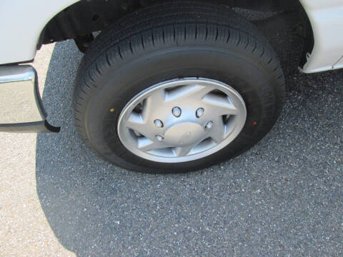 2013 Ford E-Series E-150