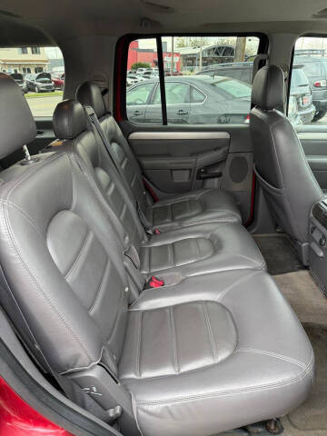 2003 Ford Explorer XLT