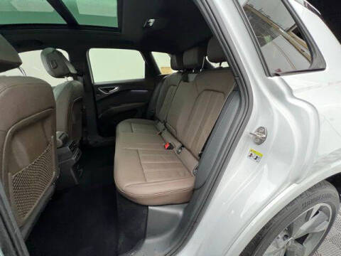 2023 Audi Q4 e-tron quattro Premium Plus 50