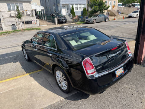 2014 Chrysler 300