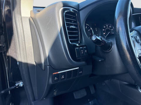 2020 Mitsubishi Outlander SEL