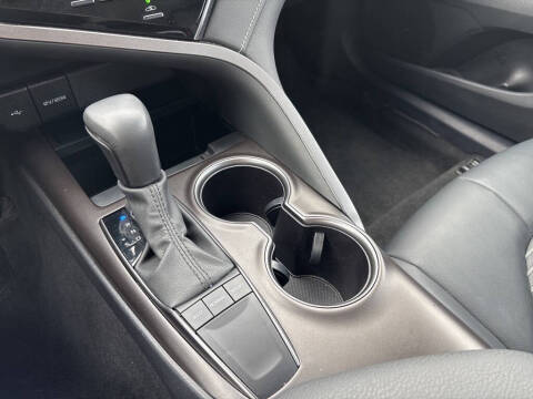 2024 Toyota Camry SE Nightshade