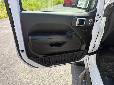 2022 Jeep Gladiator Mojave