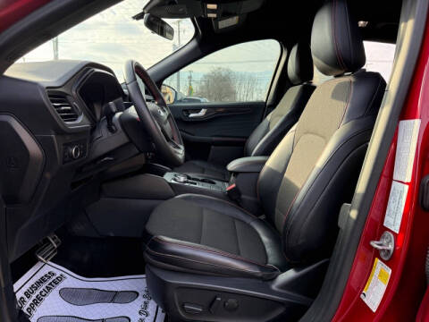 2024 Ford Escape ST-Line