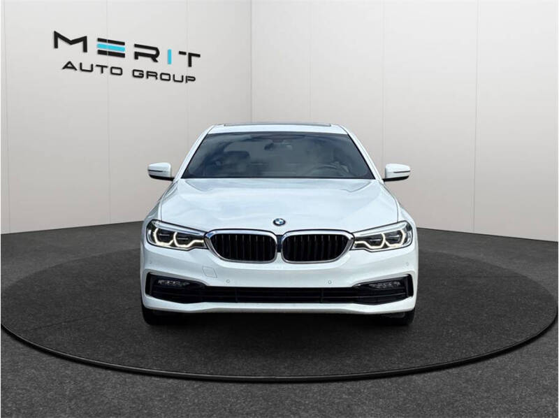 2017 BMW 5 Series 540i