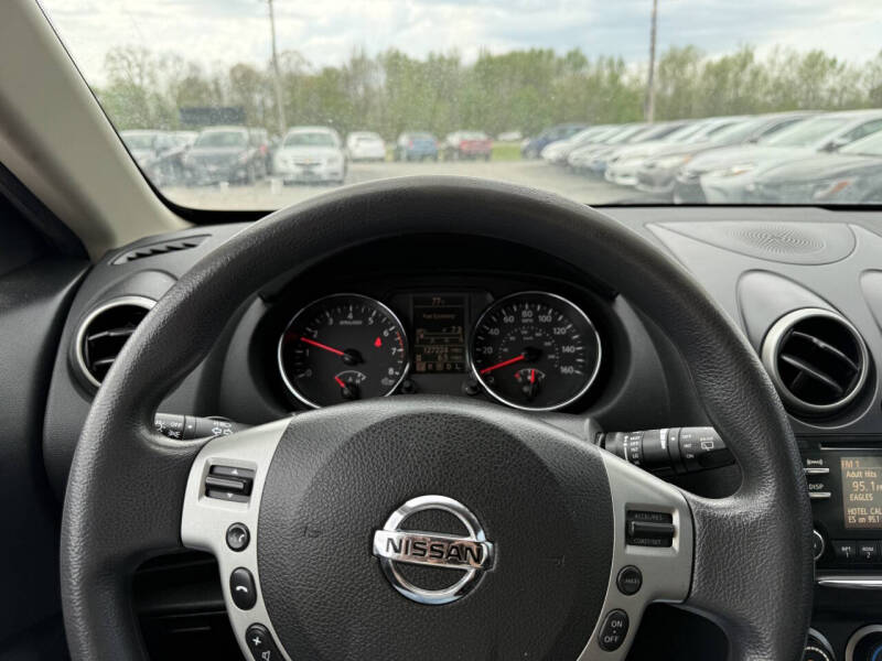 2015 Nissan Rogue Select S