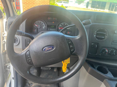 2011 Ford E-Series E-150