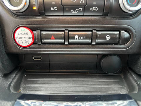 2015 Ford Mustang V6