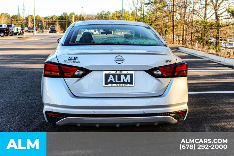 2024 Nissan Altima 2.5 SV