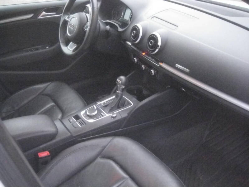 2016 Audi A3 2.0T quattro Premium