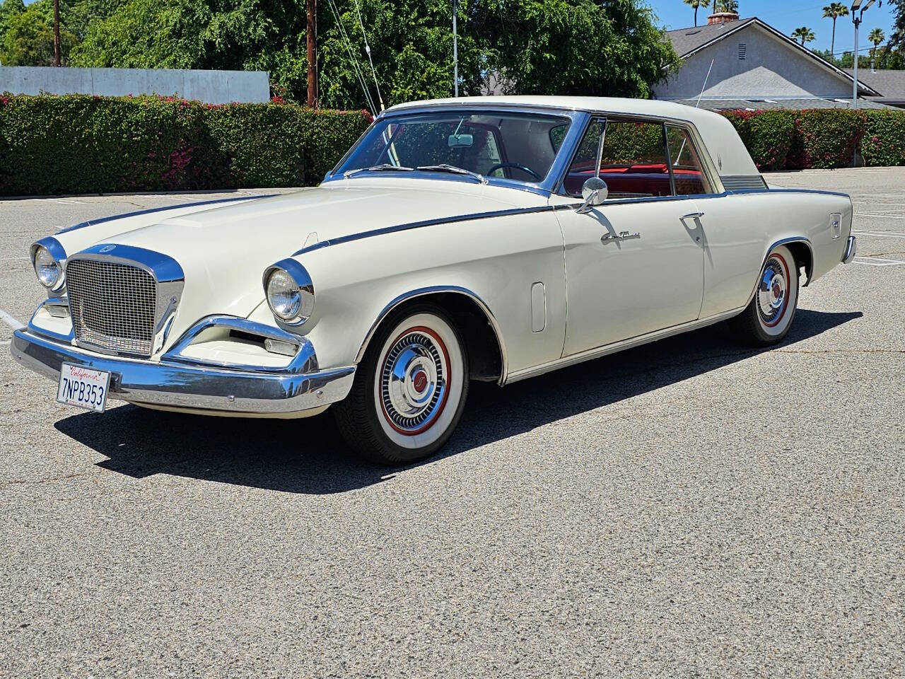1962 Studebaker Golden Hawk 26
