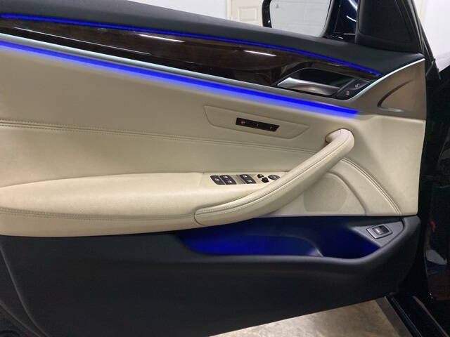 2020 BMW 5 Series 530i