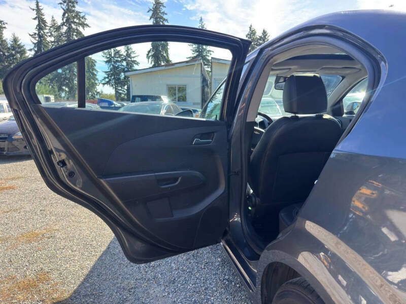 2013 Chevrolet Sonic LTZ Auto