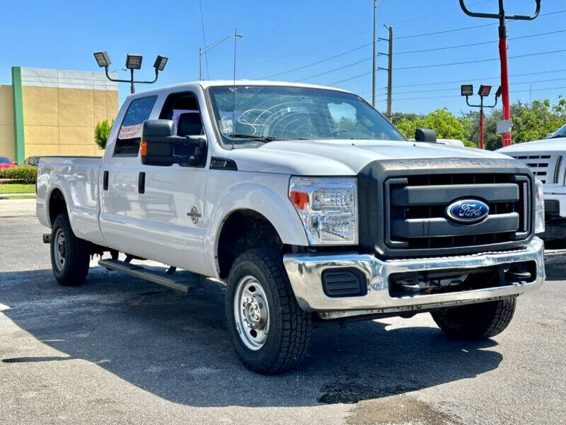 2015 Ford F-250 Super Duty  - $21,995