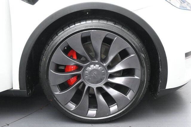 2023 Tesla Model Y Performance