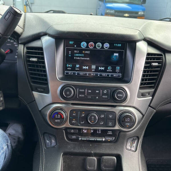 2017 Chevrolet Suburban LT