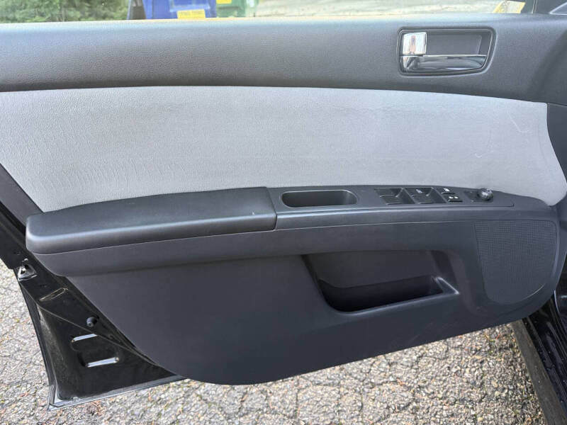 2010 Nissan Sentra 2.0 SR