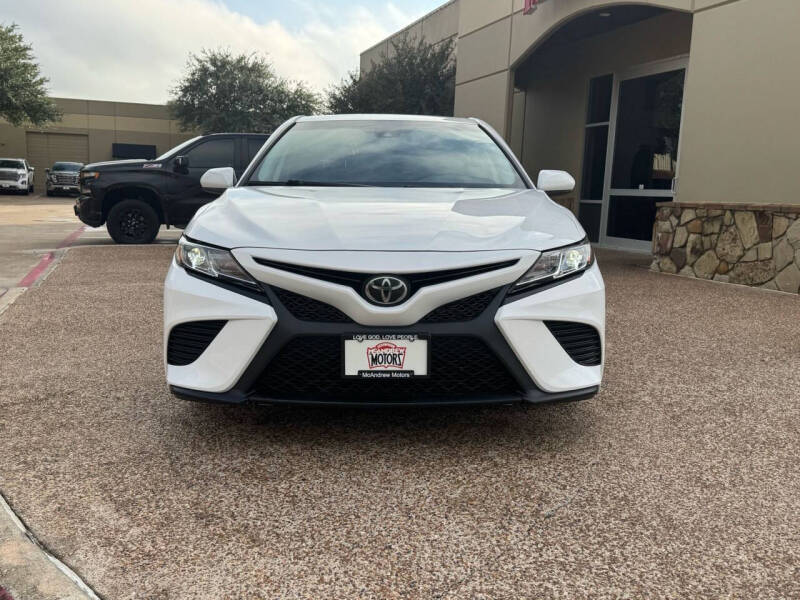 2020 Toyota Camry SE