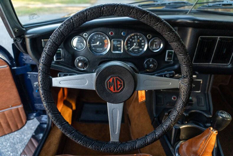 1973 MG B