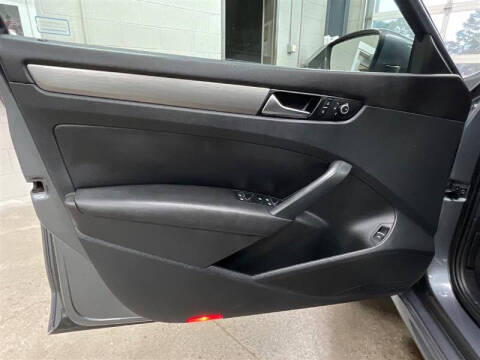 2014 Volkswagen Passat