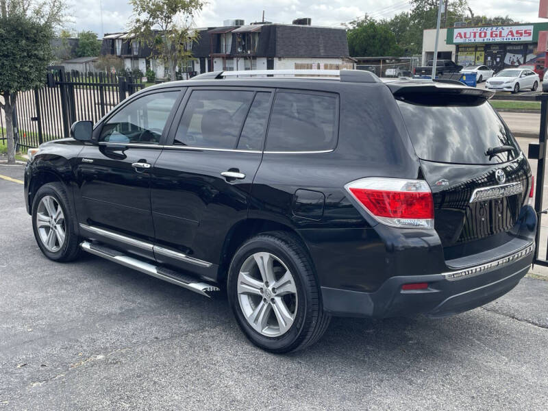 2011 Toyota Highlander Limited