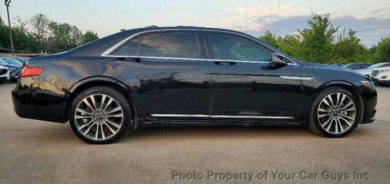 2019 Lincoln Continental Select