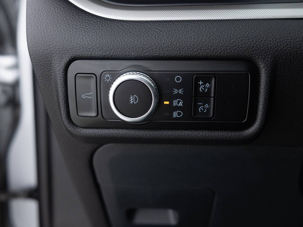 Used Car 2023 Ford Explorer  Xlt Awd 4dr Suv For Sale Under $35,000 In Coal City, Illinois