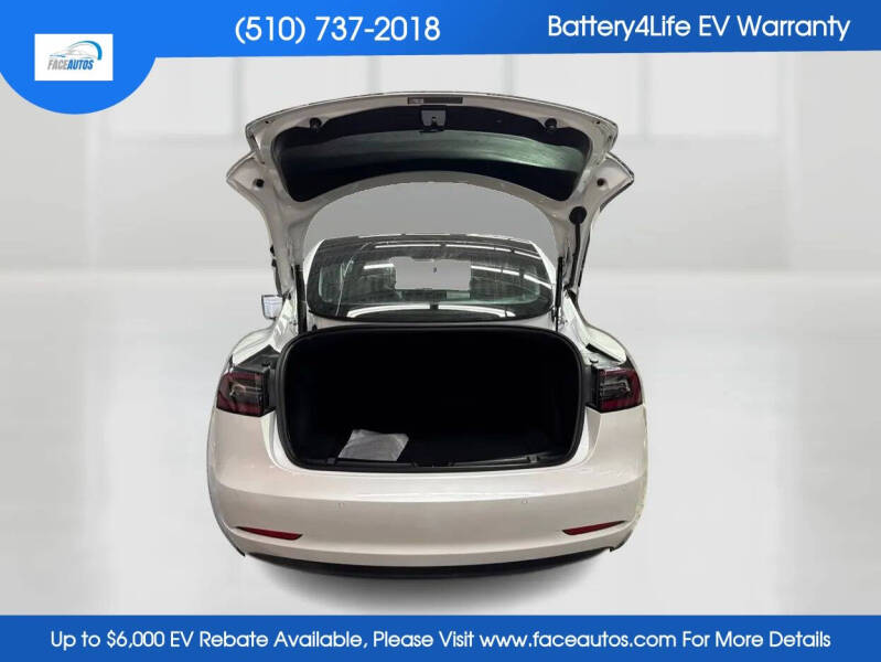 2021 Tesla Model 3 Standard Range Plus