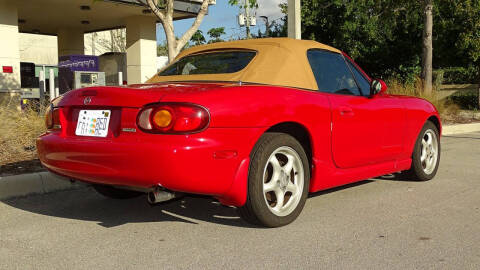 2000 Mazda MX-5 Miata