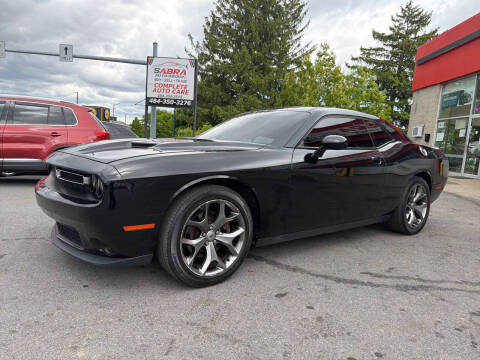 2017 Dodge Challenger SXT Plus